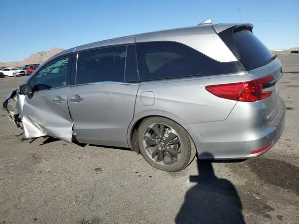 5FNRL6H93PB024549 2023 HONDA ODYSSEY - Image 2