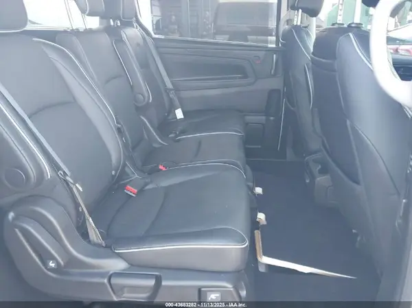 5FNRL6H93RB025591 2024 HONDA ODYSSEY - Image 8