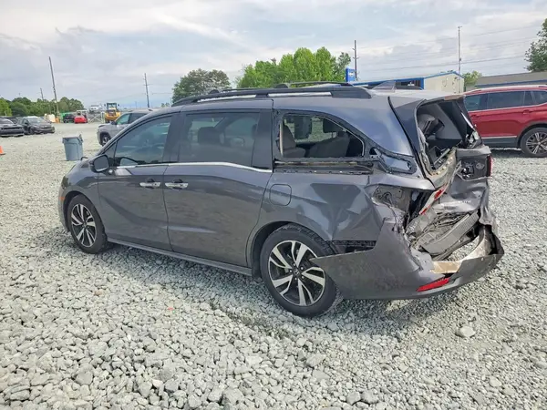 5FNRL6H94JB000252 2018 HONDA ODYSSEY - Image 2