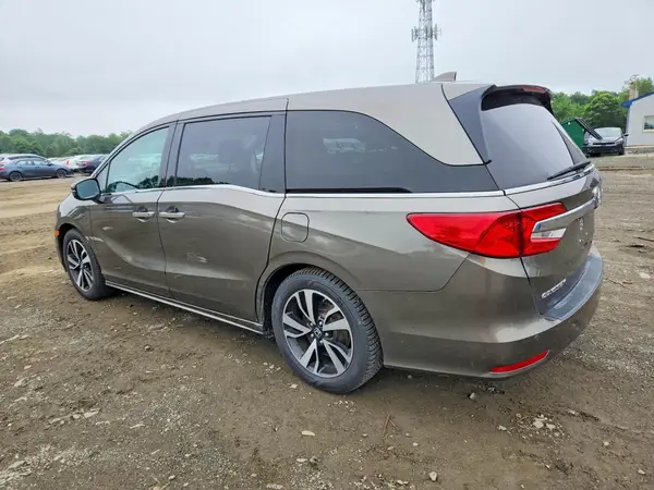 5FNRL6H94JB001398 2018 HONDA ODYSSEY - Image 2