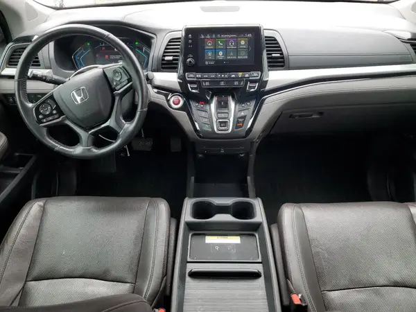 5FNRL6H94JB007489 2018 HONDA ODYSSEY - Image 8