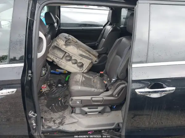 5FNRL6H94JB013292 2018 HONDA ODYSSEY - Image 8