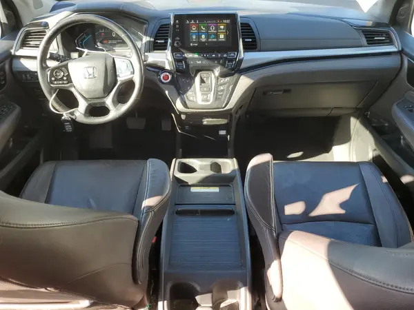 5FNRL6H94JB031937 2018 HONDA ODYSSEY - Image 8