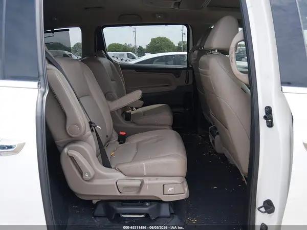 5FNRL6H94JB038290 2018 HONDA ODYSSEY - Image 8