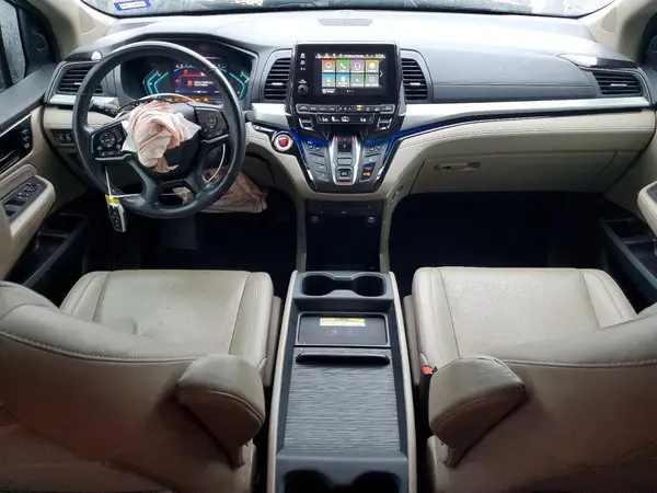 5FNRL6H94JB040332 2018 HONDA ODYSSEY - Image 8