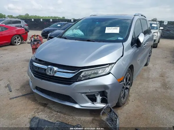 5FNRL6H94JB048754 2018 HONDA ODYSSEY - Image 2