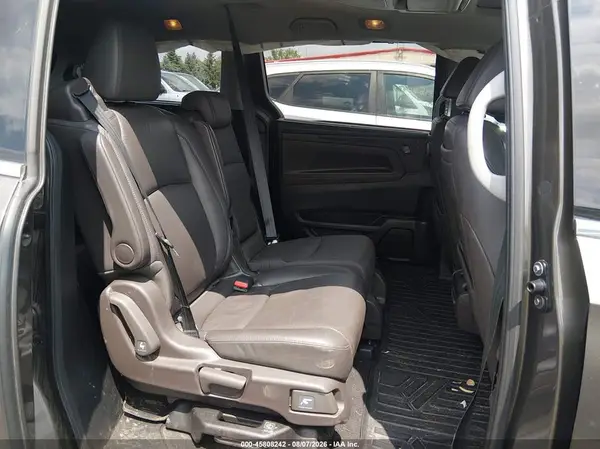 5FNRL6H94JB055011 2018 HONDA ODYSSEY - Image 8