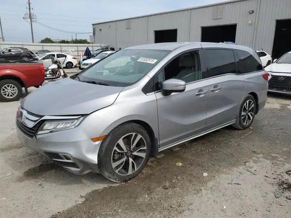 5FNRL6H94JB069054 2018 HONDA ODYSSEY - Image 1