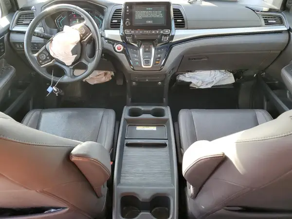 5FNRL6H94JB075727 2018 HONDA ODYSSEY - Image 8