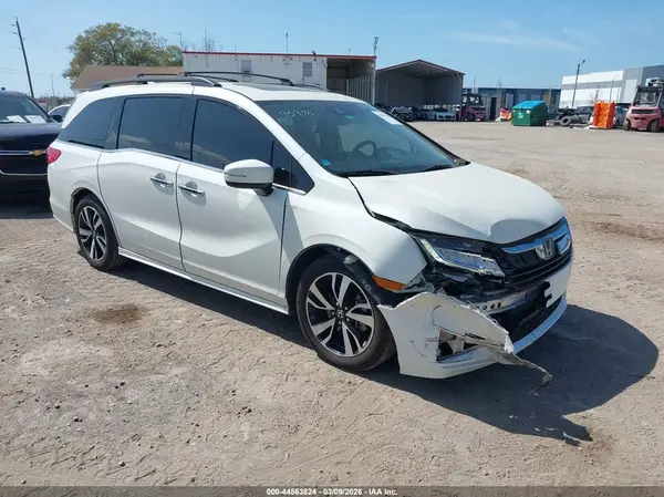 5FNRL6H94JB086517 2018 HONDA ODYSSEY - Image 1