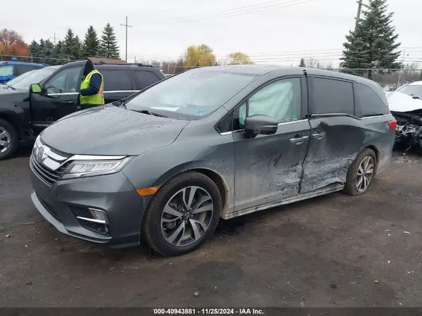 5FNRL6H94JB091877 2018 HONDA ODYSSEY - Image 2