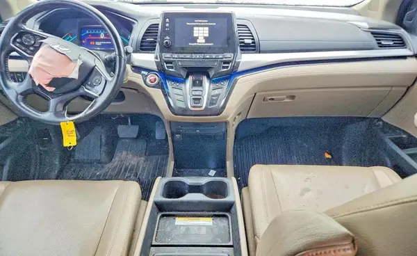5FNRL6H94JB097016 2018 HONDA ODYSSEY - Image 8