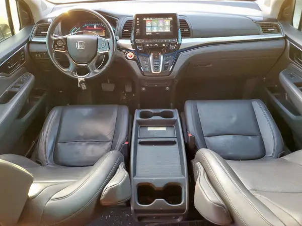 5FNRL6H94JB103767 2018 HONDA ODYSSEY - Image 8