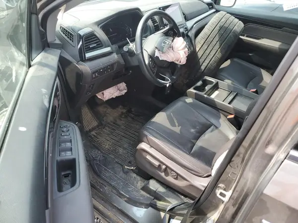 5FNRL6H94JB104675 2018 HONDA ODYSSEY - Image 8