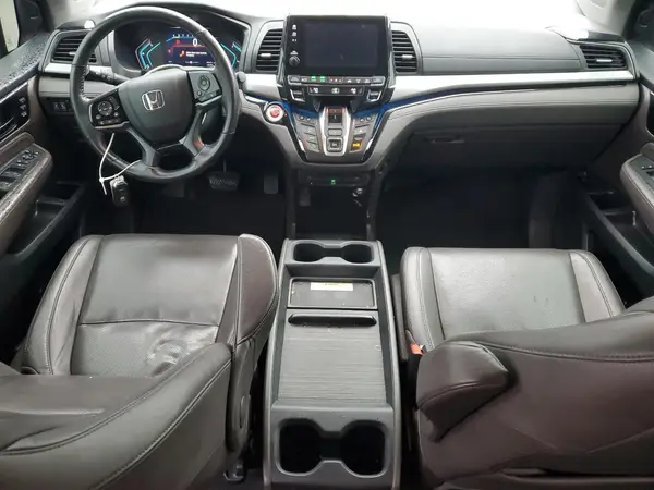 5FNRL6H94JB107589 2018 HONDA ODYSSEY - Image 8