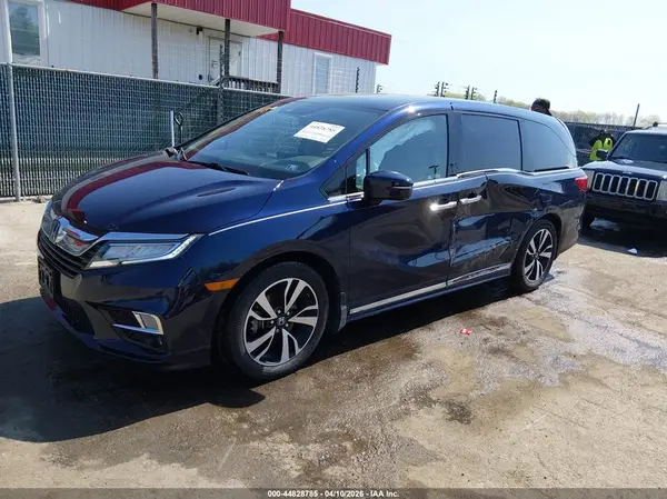 5FNRL6H94JB108967 2018 HONDA ODYSSEY - Image 2