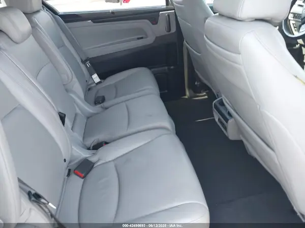 5FNRL6H94KB102880 2019 HONDA ODYSSEY - Image 8