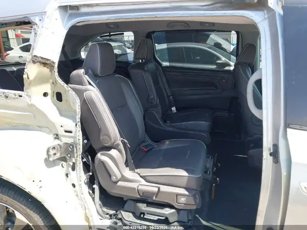 5FNRL6H94MB003172 2021 HONDA ODYSSEY - Image 8