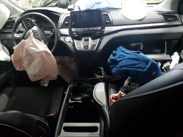 5FNRL6H94PB001894 2023 HONDA ODYSSEY - Image 8