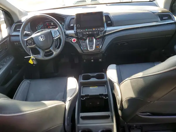 5FNRL6H94PB002415 2023 HONDA ODYSSEY - Image 8