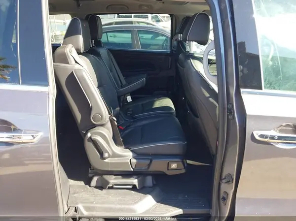 5FNRL6H94RB057742 2024 HONDA ODYSSEY - Image 8