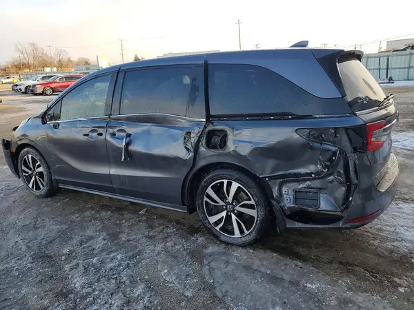 5FNRL6H95JB001703 2018 HONDA ODYSSEY - Image 2
