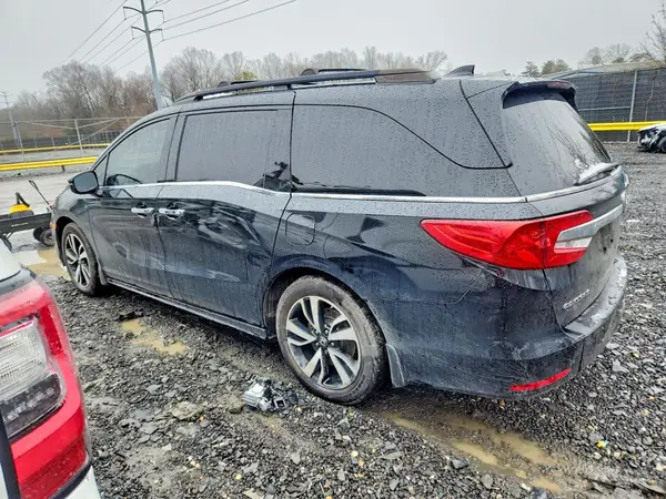 5FNRL6H95JB023362 2018 HONDA ODYSSEY - Image 2