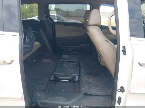 5FNRL6H95JB037472 2018 HONDA ODYSSEY - Image 8