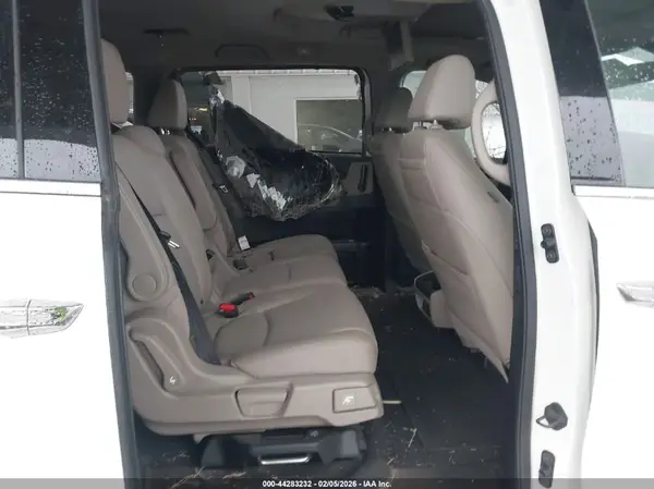 5FNRL6H95JB059519 2018 HONDA ODYSSEY - Image 8