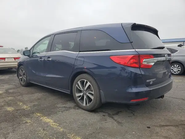 5FNRL6H95JB075249 2018 HONDA ODYSSEY - Image 2