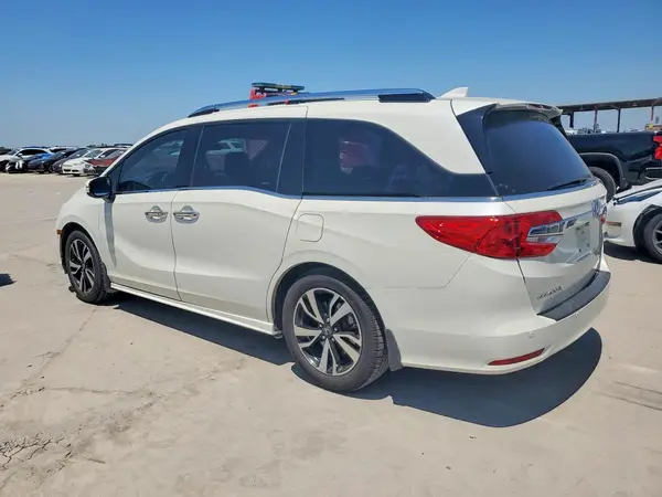 5FNRL6H95JB091922 2018 HONDA ODYSSEY - Image 2