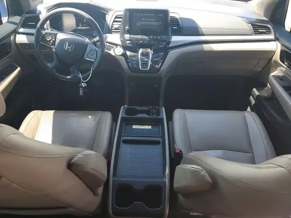 5FNRL6H95JB091922 2018 HONDA ODYSSEY - Image 8