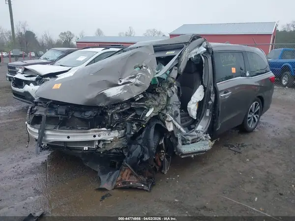 5FNRL6H95JB107603 2018 HONDA ODYSSEY - Image 2