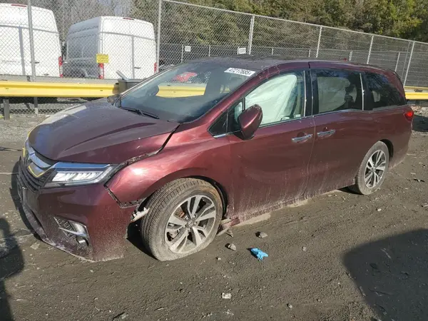 5FNRL6H95JB111988 2018 HONDA ODYSSEY - Image 1
