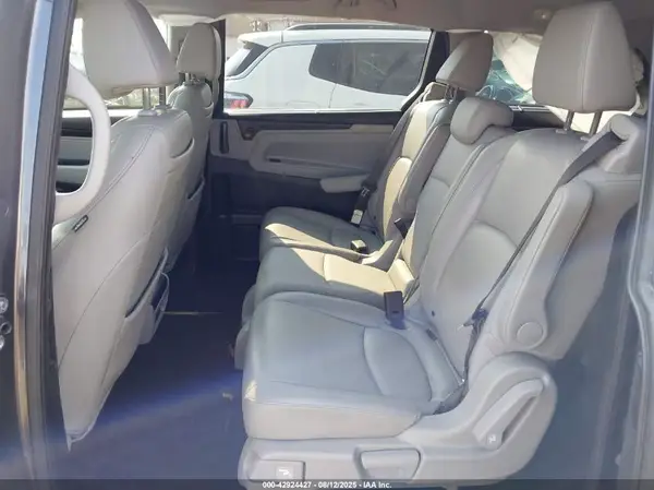 5FNRL6H95KB038395 2019 HONDA ODYSSEY - Image 8