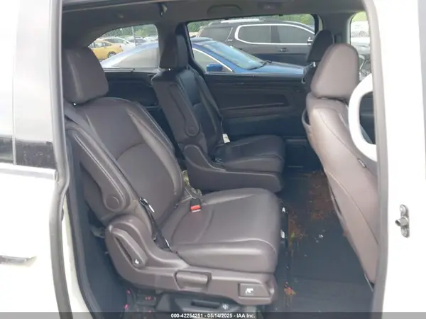 5FNRL6H95KB047758 2019 HONDA ODYSSEY - Image 8