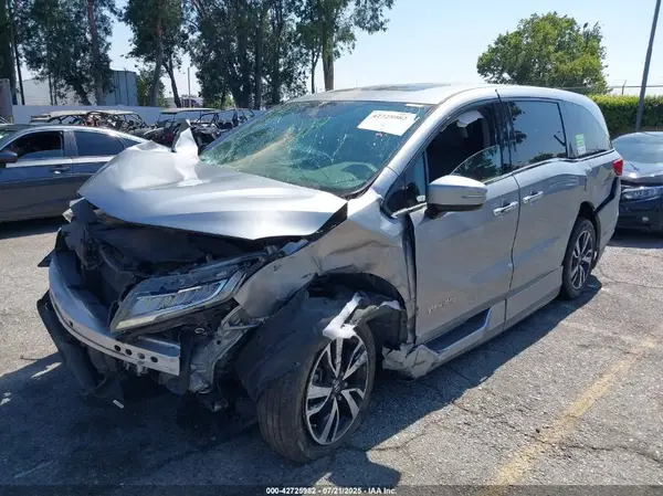 5FNRL6H95LB012784 2020 HONDA ODYSSEY - Image 2