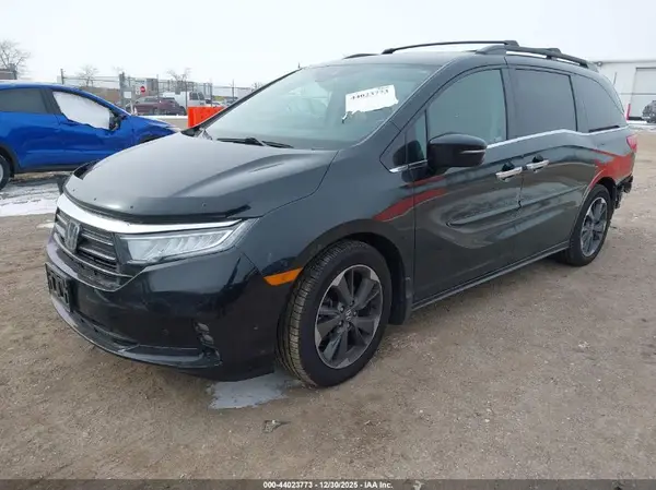 5FNRL6H95PB024391 2023 HONDA ODYSSEY - Image 2
