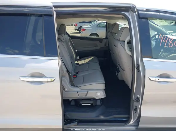 5FNRL6H95PB049694 2023 HONDA ODYSSEY - Image 8