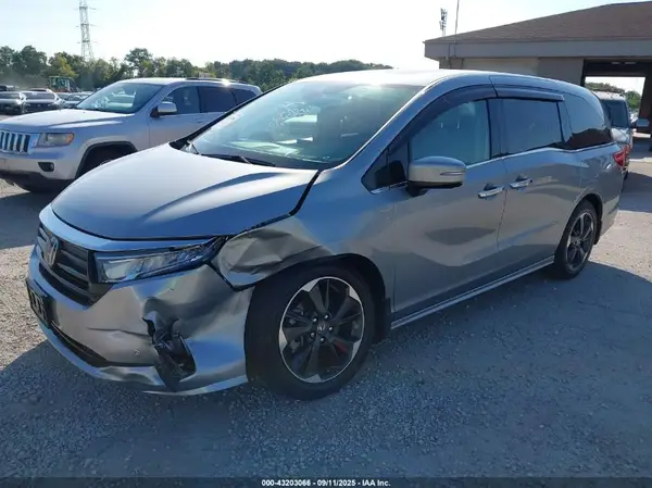5FNRL6H95RB014334 2024 HONDA ODYSSEY - Image 2
