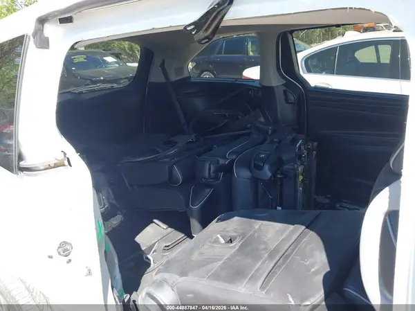 5FNRL6H95RB020621 2024 HONDA ODYSSEY - Image 8