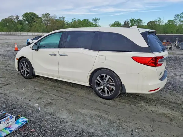 5FNRL6H96JB000561 2018 HONDA ODYSSEY - Image 2