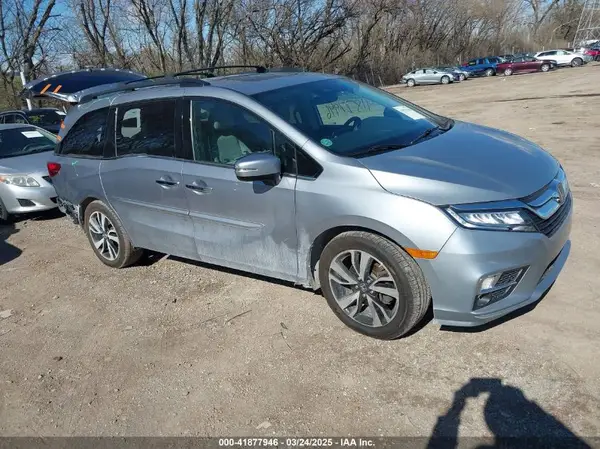 5FNRL6H96JB004853 2018 HONDA ODYSSEY - Image 1