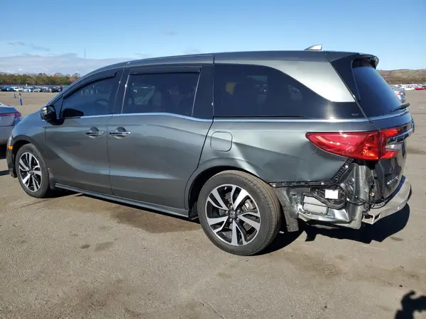 5FNRL6H96JB010085 2018 HONDA ODYSSEY - Image 2