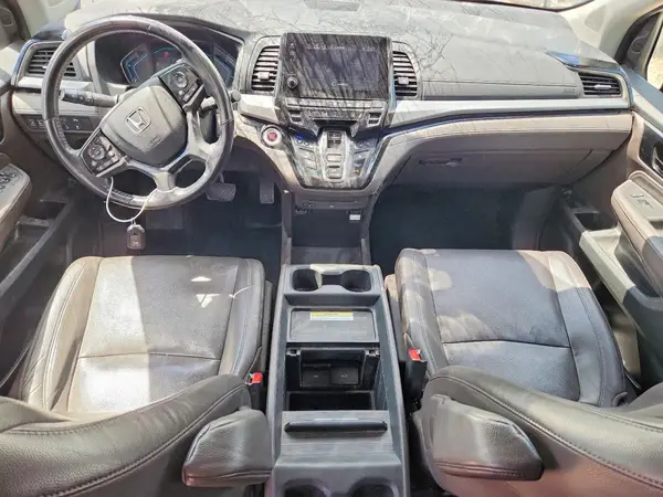 5FNRL6H96JB022642 2018 HONDA ODYSSEY - Image 8