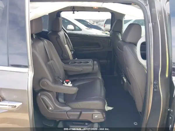 5FNRL6H96JB069458 2018 HONDA ODYSSEY - Image 8