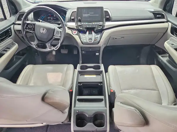5FNRL6H96JB071789 2018 HONDA ODYSSEY - Image 8