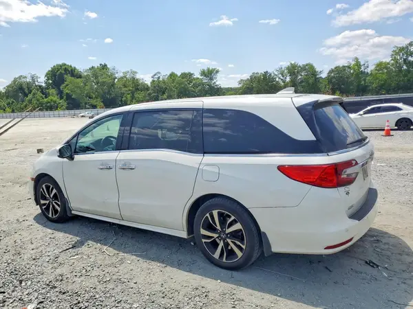 5FNRL6H96JB089967 2018 HONDA ODYSSEY - Image 2