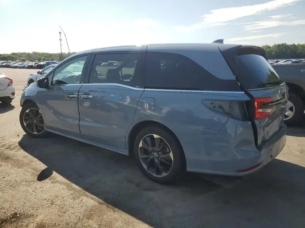 5FNRL6H96PB014811 2023 HONDA ODYSSEY - Image 2