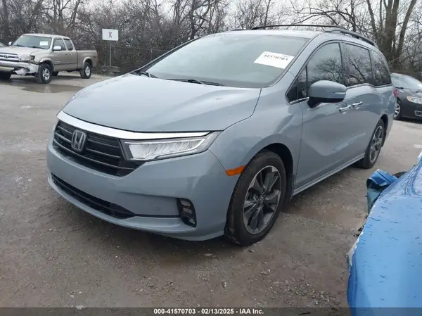 5FNRL6H96PB018311 2023 HONDA ODYSSEY - Image 2